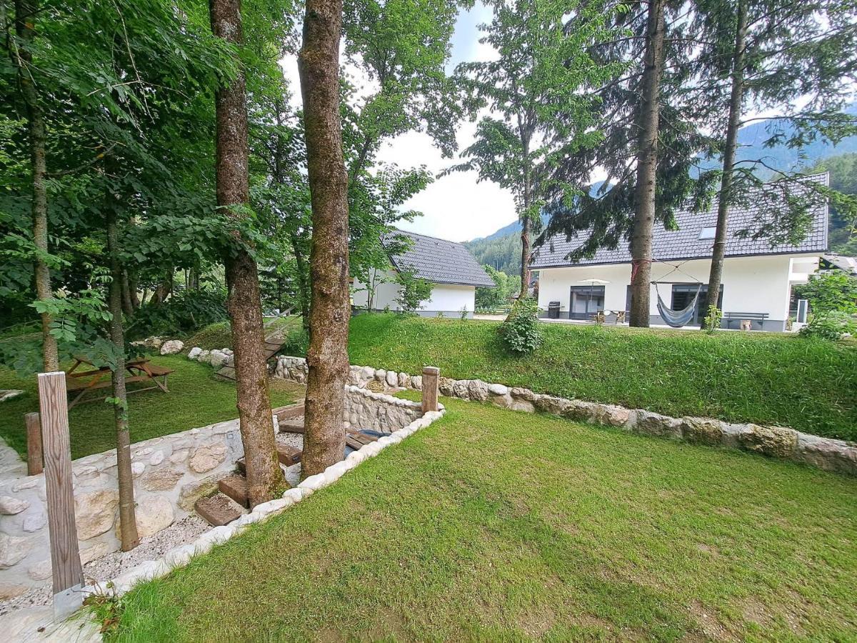 Riverside Apartma 2, 크라니스카고라 외부 사진