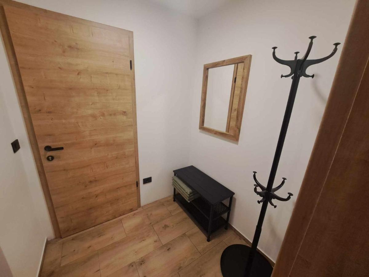 Riverside Apartma 2, 크라니스카고라 외부 사진